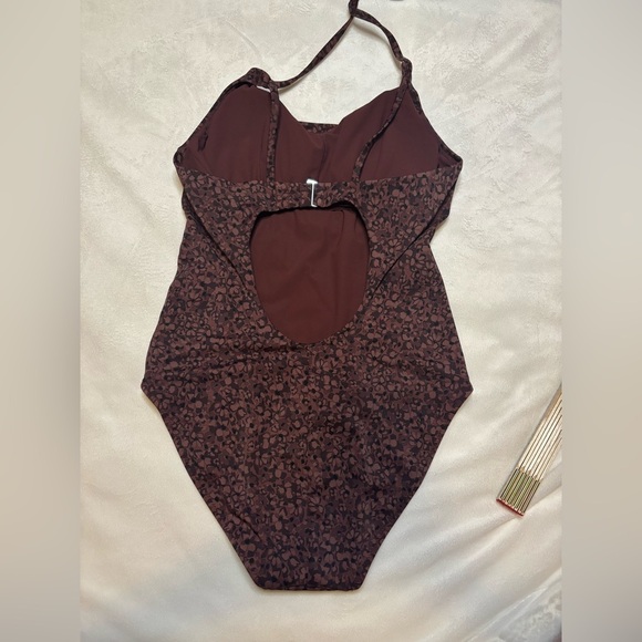 Athleta Brown Floral Print Swimsuit - Picture 4 of 4